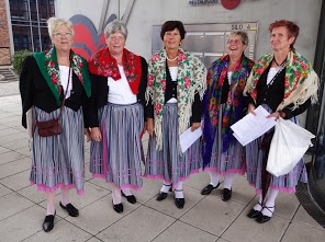 Plattdeutsche Folkloregesangsgruppe Nuurdwind probt